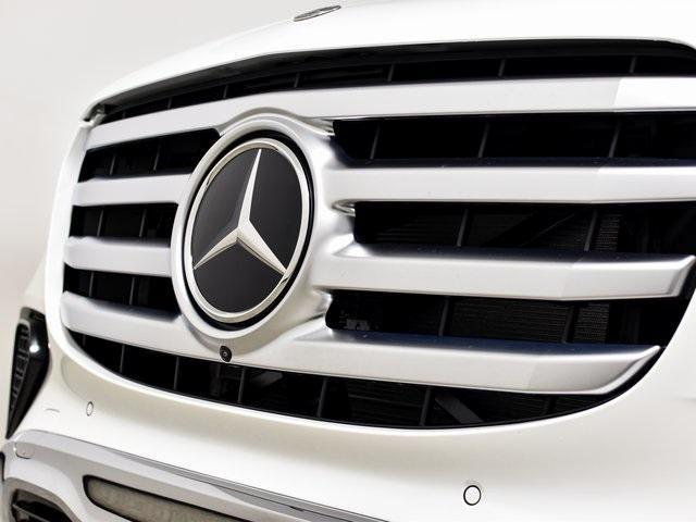 new 2025 Mercedes-Benz GLS 450 car, priced at $91,595