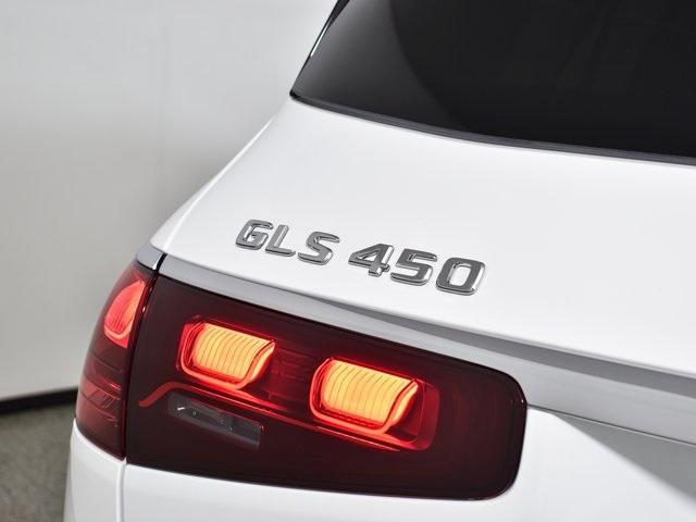 new 2025 Mercedes-Benz GLS 450 car, priced at $91,595