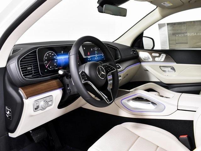 new 2025 Mercedes-Benz GLS 450 car, priced at $91,595