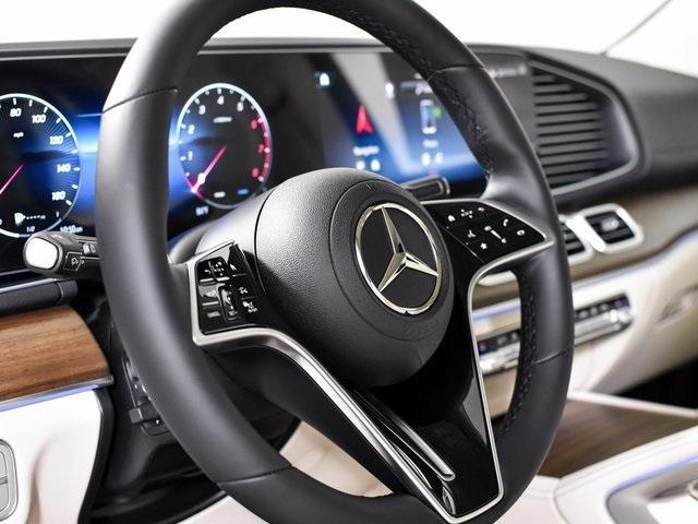 new 2025 Mercedes-Benz GLS 450 car, priced at $91,595