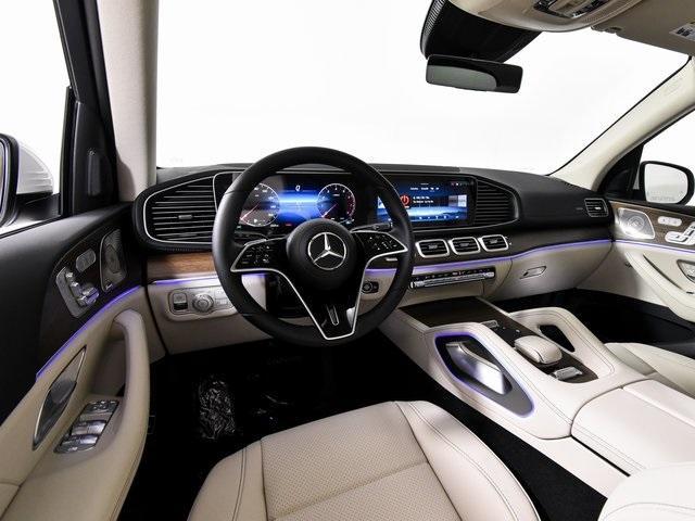 new 2025 Mercedes-Benz GLS 450 car, priced at $91,595
