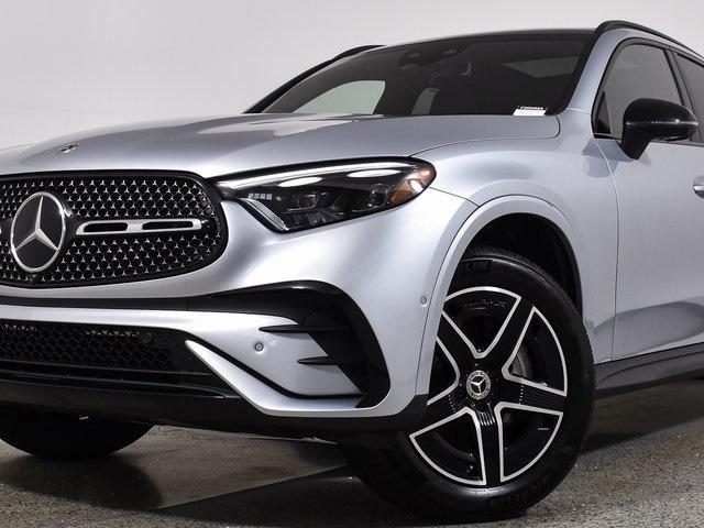 used 2024 Mercedes-Benz GLC 300 car, priced at $49,989