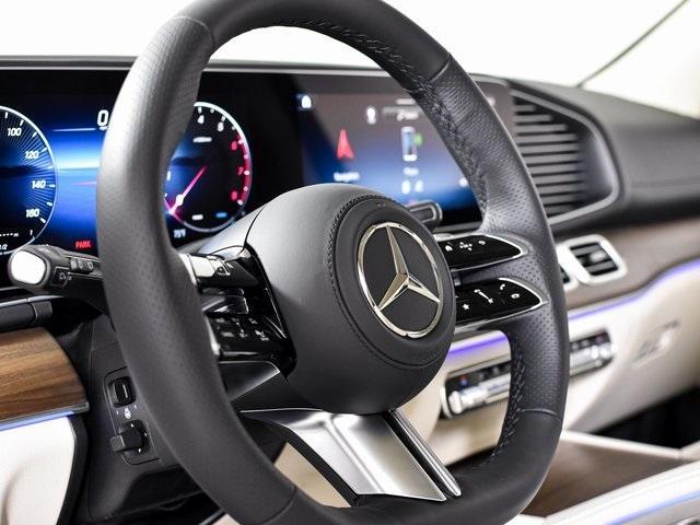 new 2025 Mercedes-Benz GLS 450 car, priced at $99,750