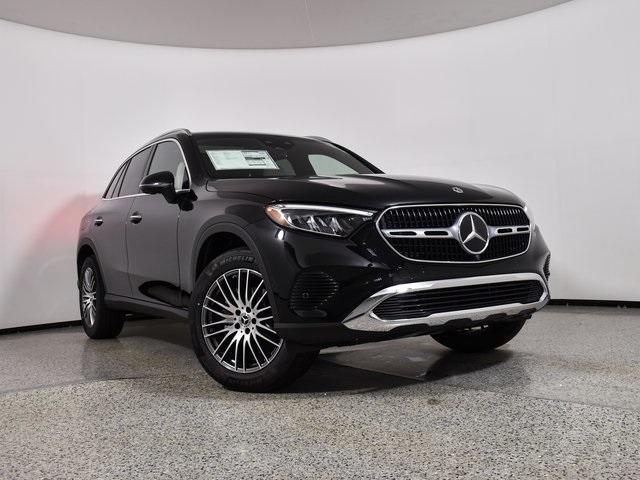 new 2024 Mercedes-Benz GLC 300 car, priced at $55,195