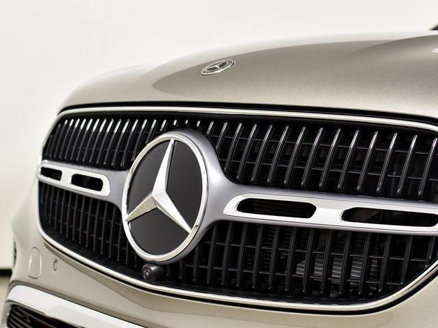 new 2024 Mercedes-Benz GLC 300 car, priced at $55,355