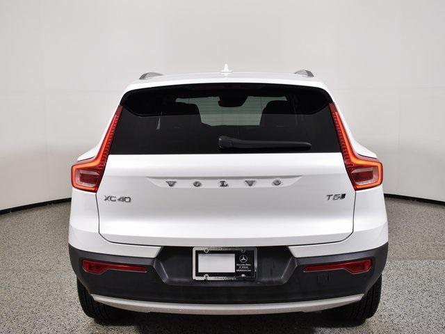 used 2021 Volvo XC40 car, priced at $25,423