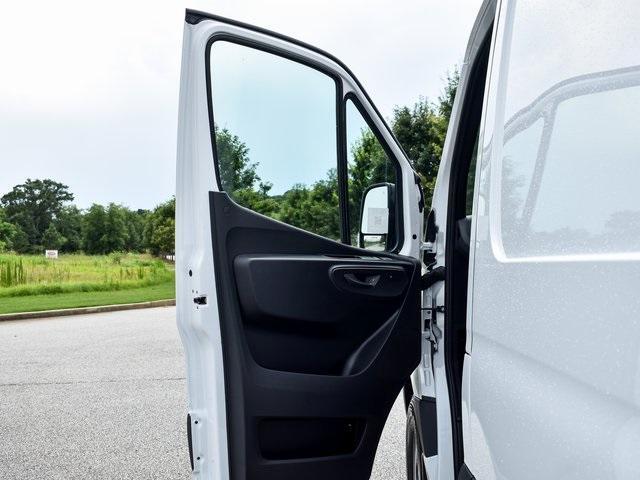 new 2025 Mercedes-Benz Sprinter 2500 car
