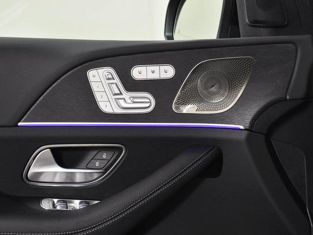 new 2025 Mercedes-Benz GLS 450 car, priced at $98,410