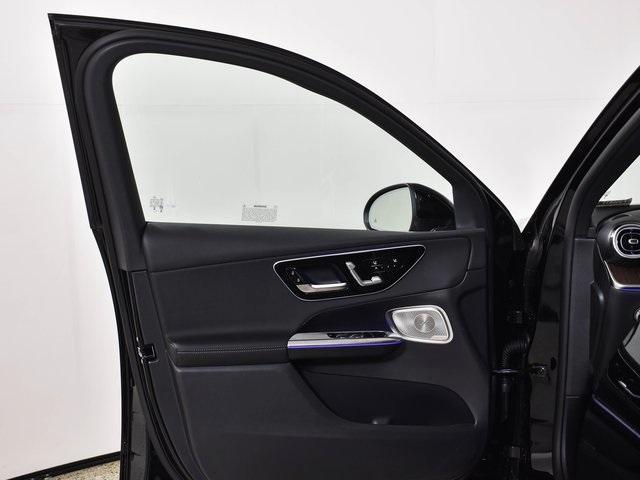 new 2025 Mercedes-Benz GLC 300 car, priced at $58,300