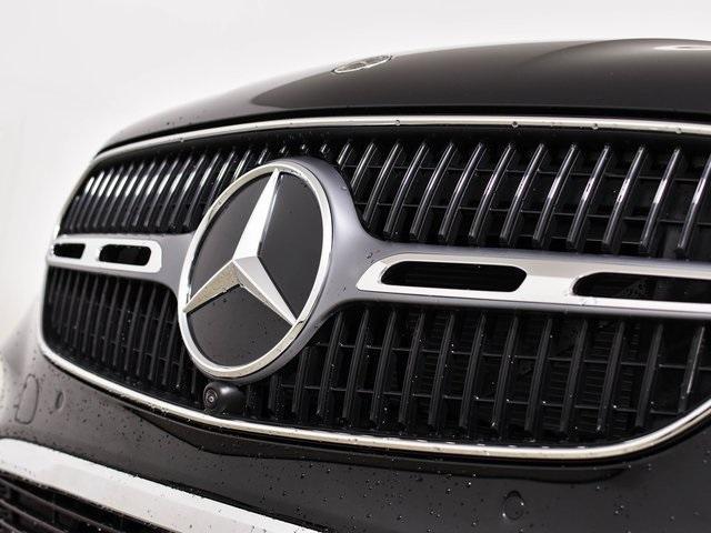 new 2025 Mercedes-Benz GLC 300 car, priced at $58,300