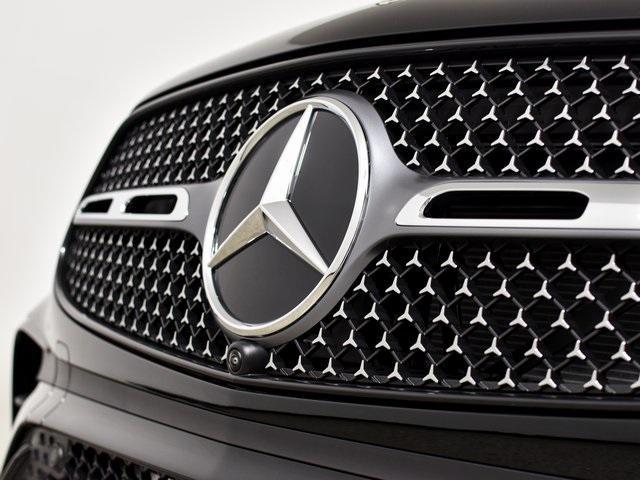 new 2025 Mercedes-Benz GLC 350e car, priced at $69,800