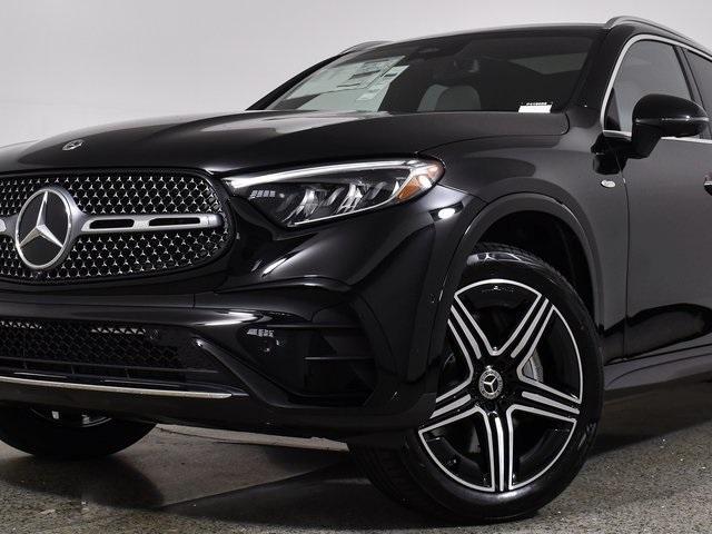 new 2025 Mercedes-Benz GLC 350e car, priced at $69,800