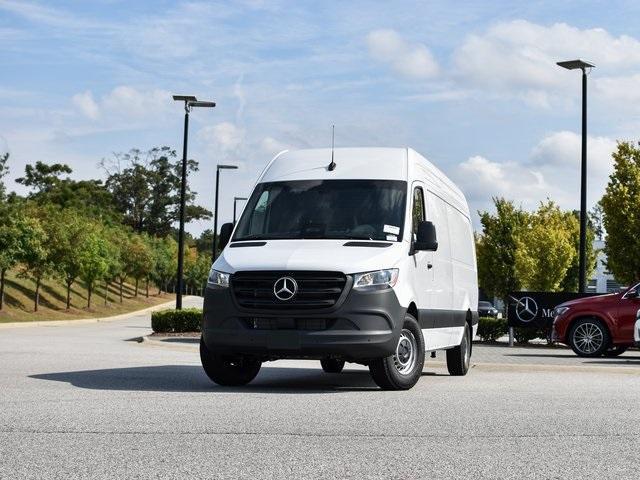 new 2025 Mercedes-Benz Sprinter 2500 car, priced at $66,118