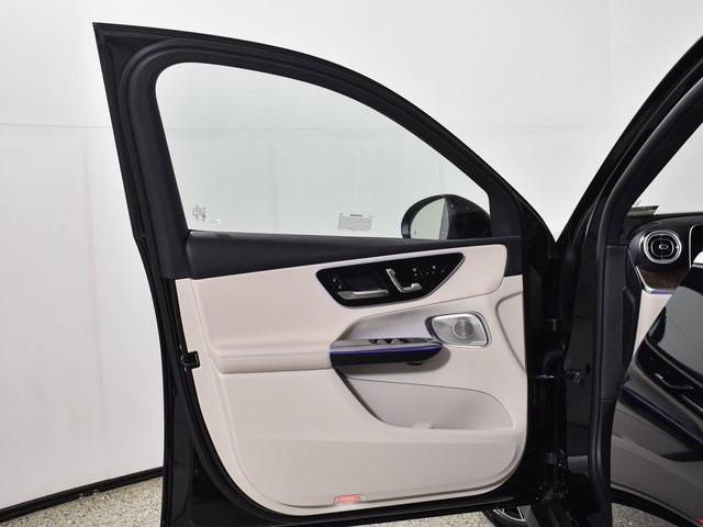 new 2025 Mercedes-Benz GLC 300 car, priced at $56,235