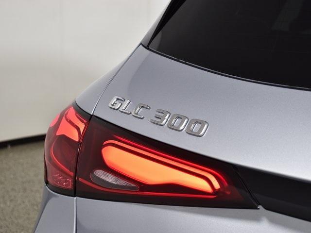new 2025 Mercedes-Benz GLC 300 car, priced at $59,800