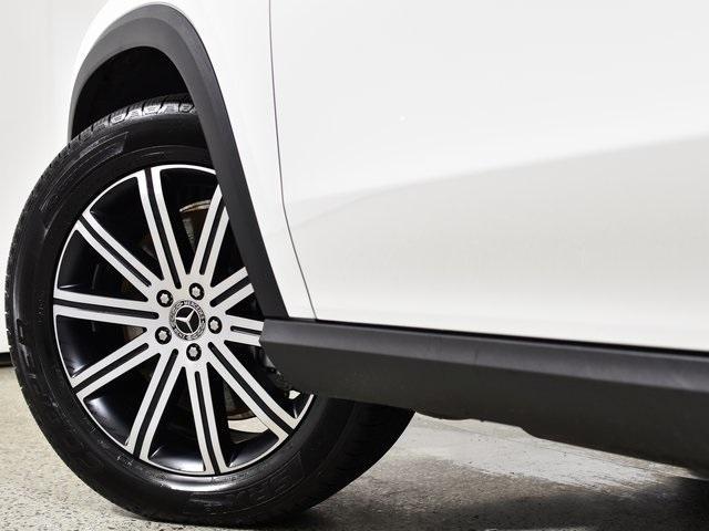 used 2025 Mercedes-Benz GLE 450 car, priced at $69,876