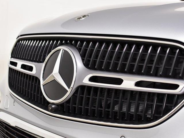 new 2024 Mercedes-Benz GLC 300 car, priced at $56,595