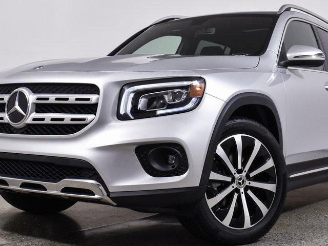 used 2021 Mercedes-Benz GLB 250 car, priced at $31,321