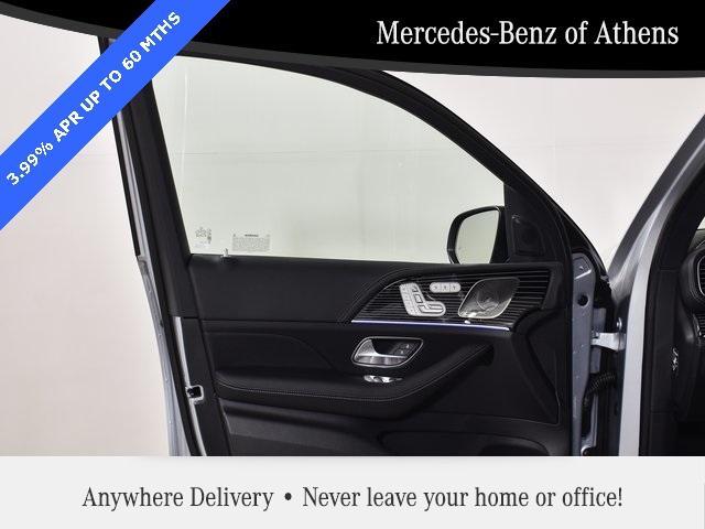 new 2025 Mercedes-Benz GLS 580 car, priced at $124,800