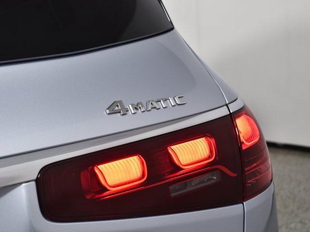 new 2025 Mercedes-Benz GLS 580 car, priced at $124,800