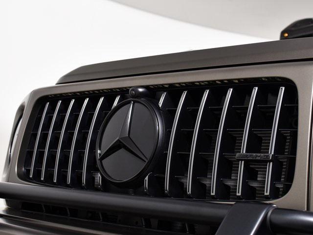 new 2022 Mercedes-Benz AMG G 63 car, priced at $368,555
