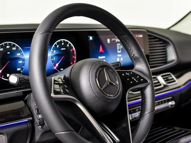 new 2025 Mercedes-Benz GLE 450 car, priced at $77,060