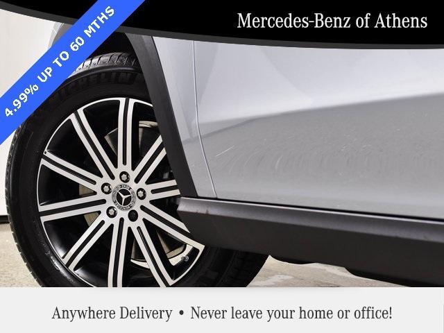new 2025 Mercedes-Benz GLE 450 car, priced at $76,940