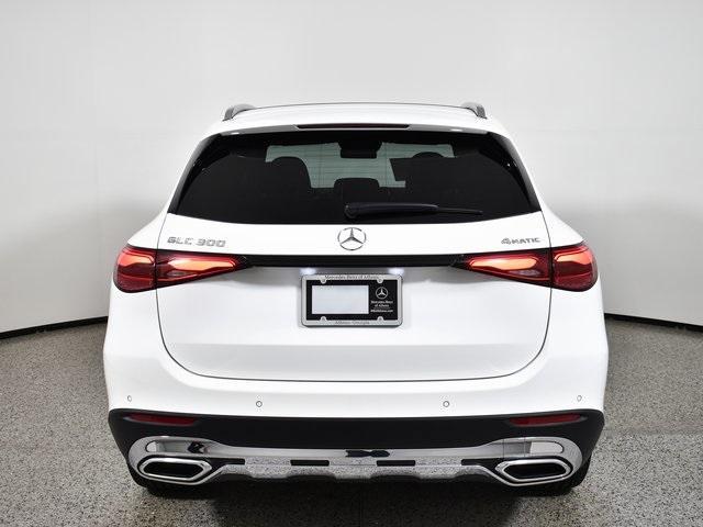 new 2024 Mercedes-Benz GLC 300 car, priced at $57,195