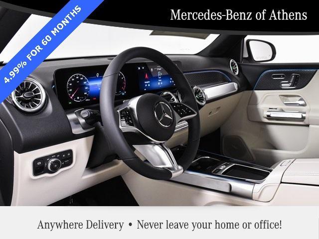 new 2024 Mercedes-Benz GLB 250 car, priced at $50,390