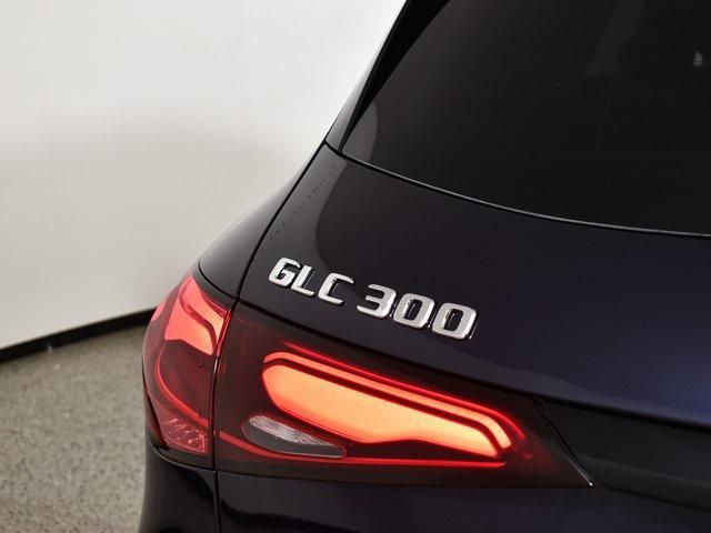 new 2024 Mercedes-Benz GLC 300 car, priced at $54,745