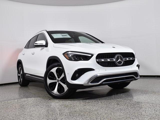 new 2025 Mercedes-Benz GLA 250 car, priced at $47,270