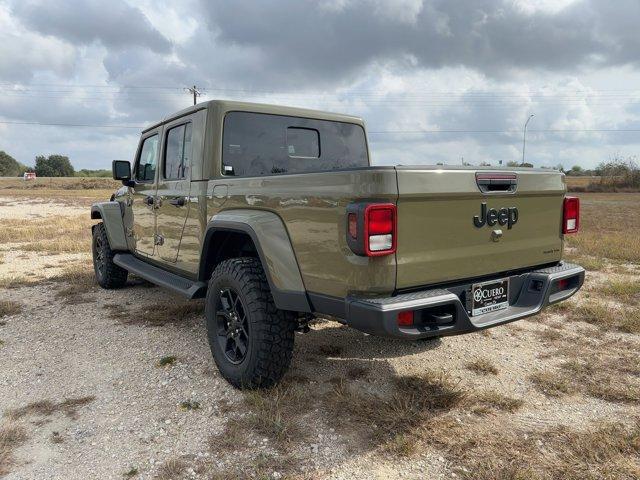 new 2025 Jeep Gladiator car, priced at $48,855