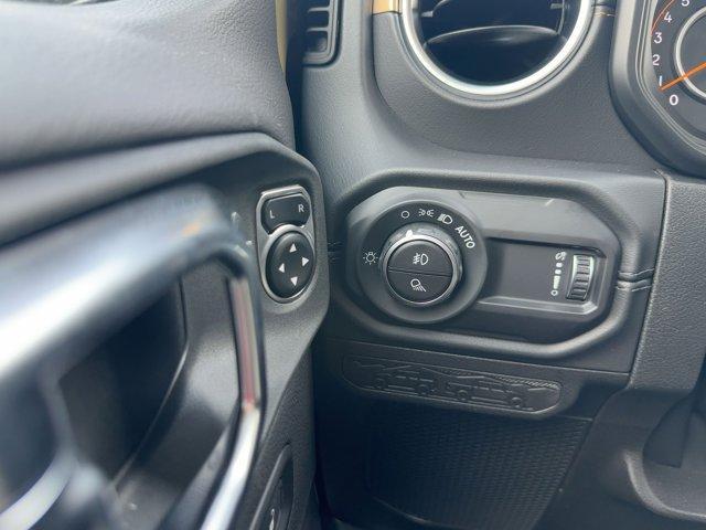 new 2025 Jeep Gladiator car, priced at $48,855