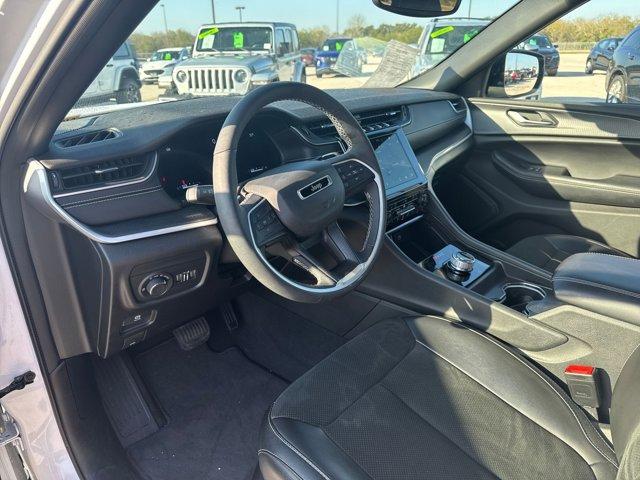 used 2024 Jeep Grand Cherokee car, priced at $44,995