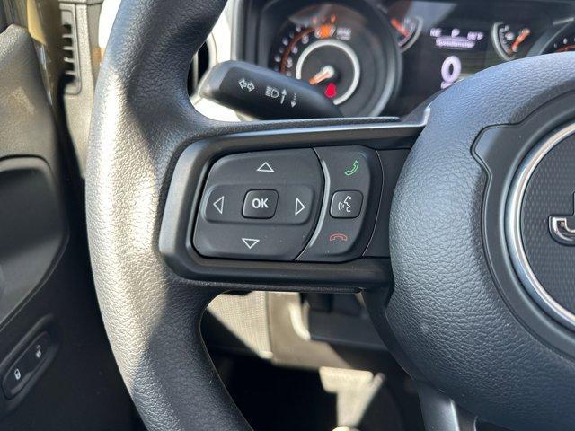 new 2025 Jeep Wrangler car, priced at $46,075