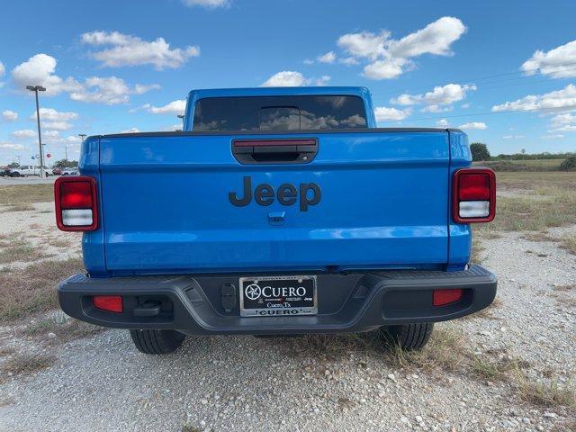 new 2025 Jeep Gladiator car, priced at $48,405