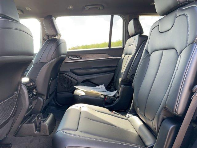 new 2025 Jeep Grand Cherokee L car, priced at $51,625