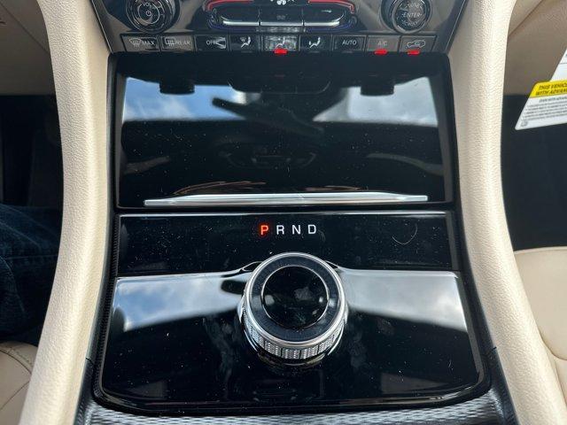 new 2025 Jeep Grand Cherokee car