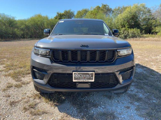 new 2025 Jeep Grand Cherokee car, priced at $45,875