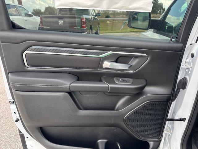 new 2025 Ram 1500 car