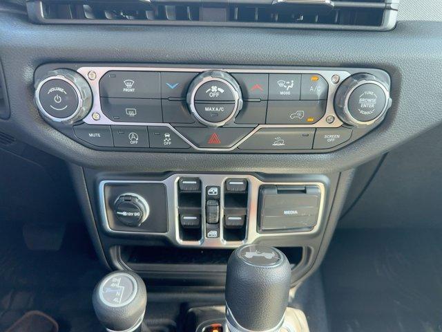 new 2025 Jeep Wrangler car, priced at $49,350