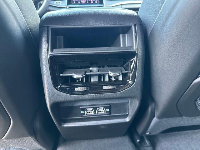 new 2025 Jeep Grand Cherokee car, priced at $39,425