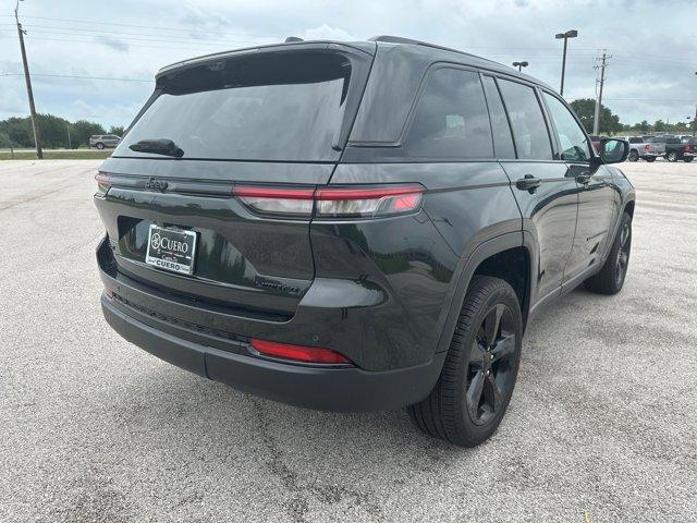 used 2024 Jeep Grand Cherokee car, priced at $45,995