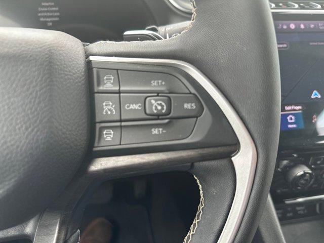 used 2024 Jeep Grand Cherokee car, priced at $45,995