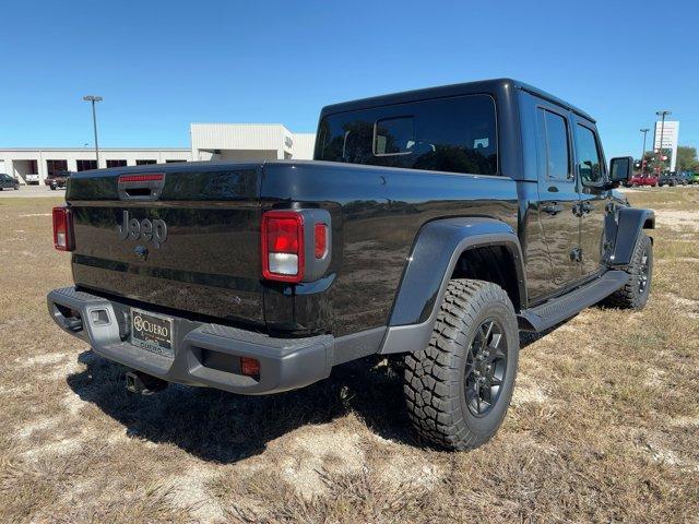 new 2025 Jeep Gladiator car