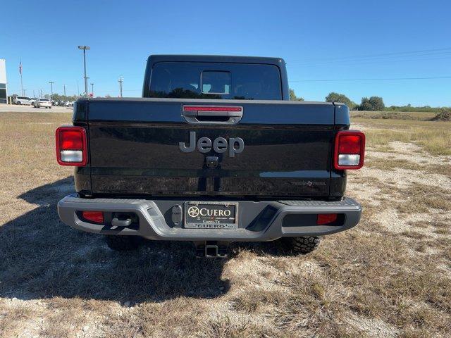 new 2025 Jeep Gladiator car