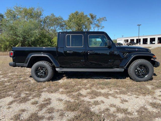 new 2025 Jeep Gladiator car