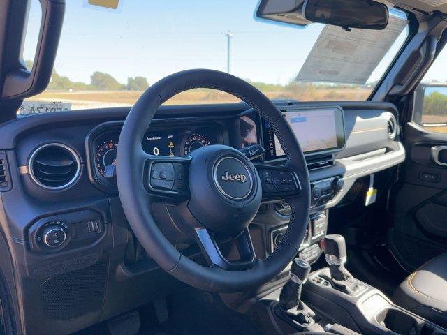 new 2025 Jeep Gladiator car