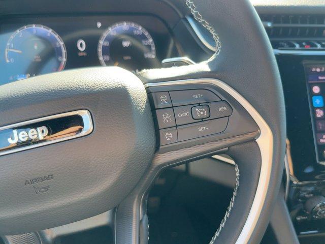 new 2025 Jeep Grand Cherokee car, priced at $45,875