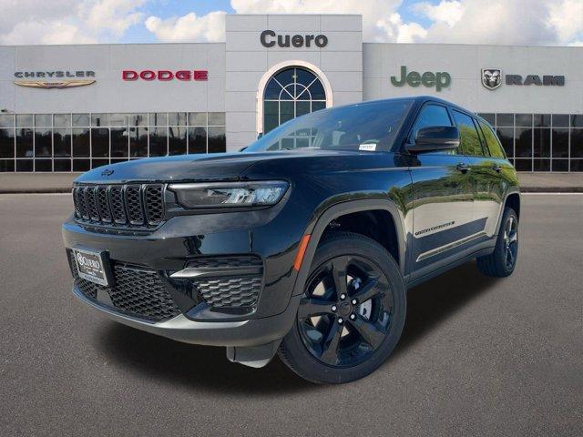 new 2025 Jeep Grand Cherokee car, priced at $45,875